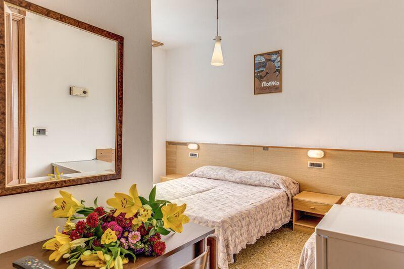 Hotel Manzoni リド・ディ・イエゾロ 部屋 写真