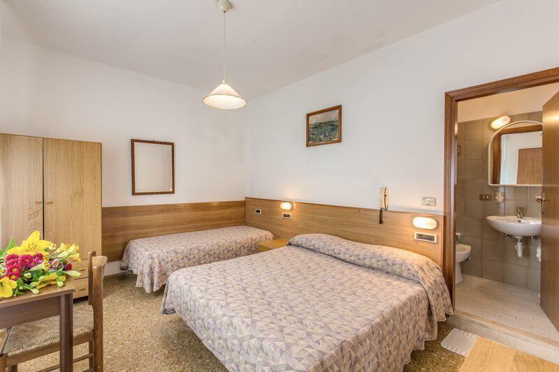 Hotel Manzoni リド・ディ・イエゾロ エクステリア 写真
