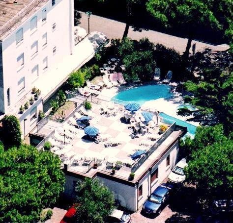 Hotel Manzoni リド・ディ・イエゾロ エクステリア 写真