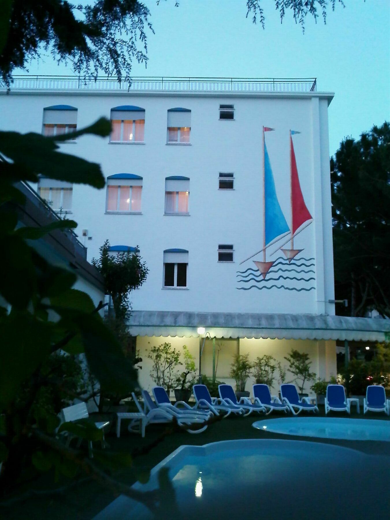 Hotel Manzoni リド・ディ・イエゾロ エクステリア 写真